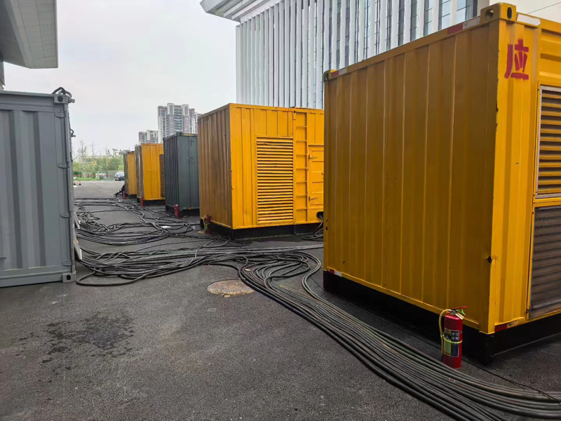 临沧不同季节柴油发电机组保养有哪些注意事项?