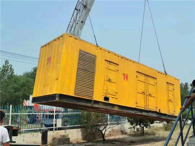 临沧300KW柴油发电机组油耗是多少?